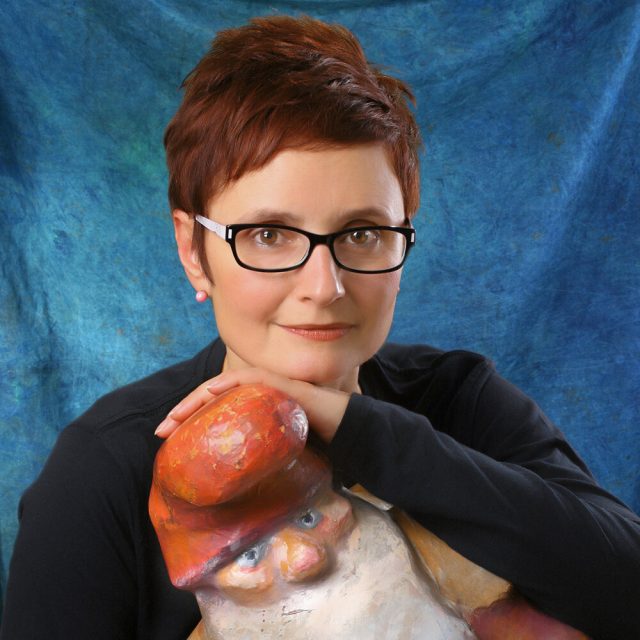 Emőd Krisztina portré